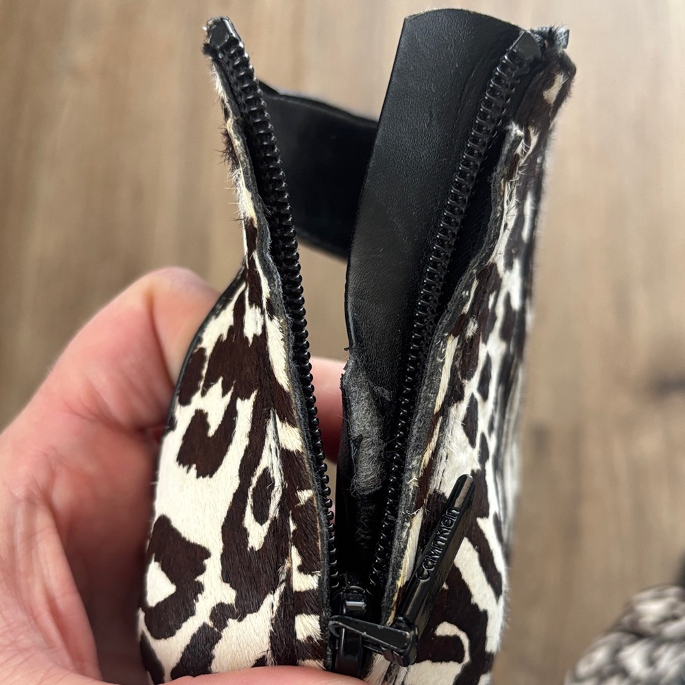 Calvin Klein Leopard-Pattern Pointed-Toe Heels - image 7